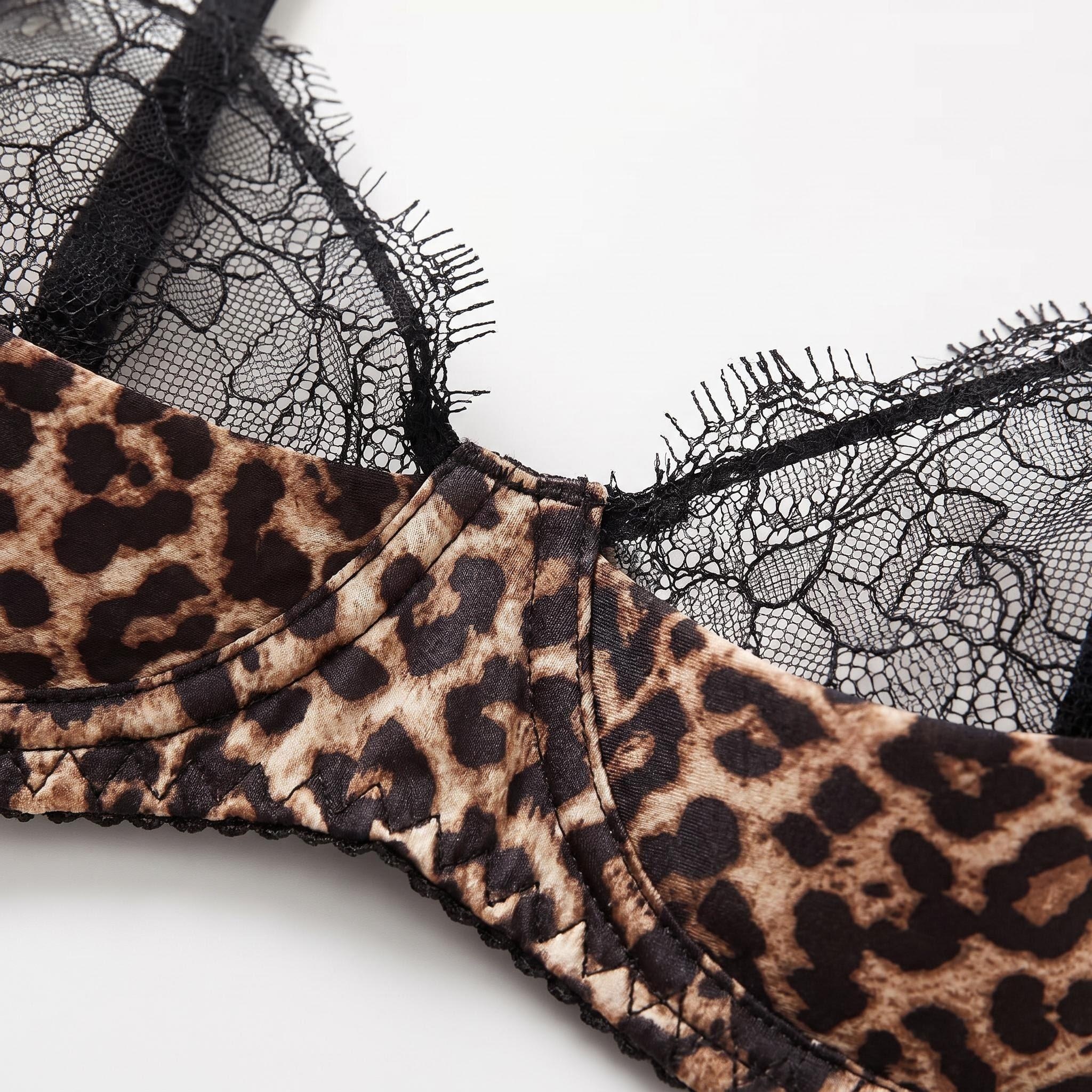 Wild Embrace detail