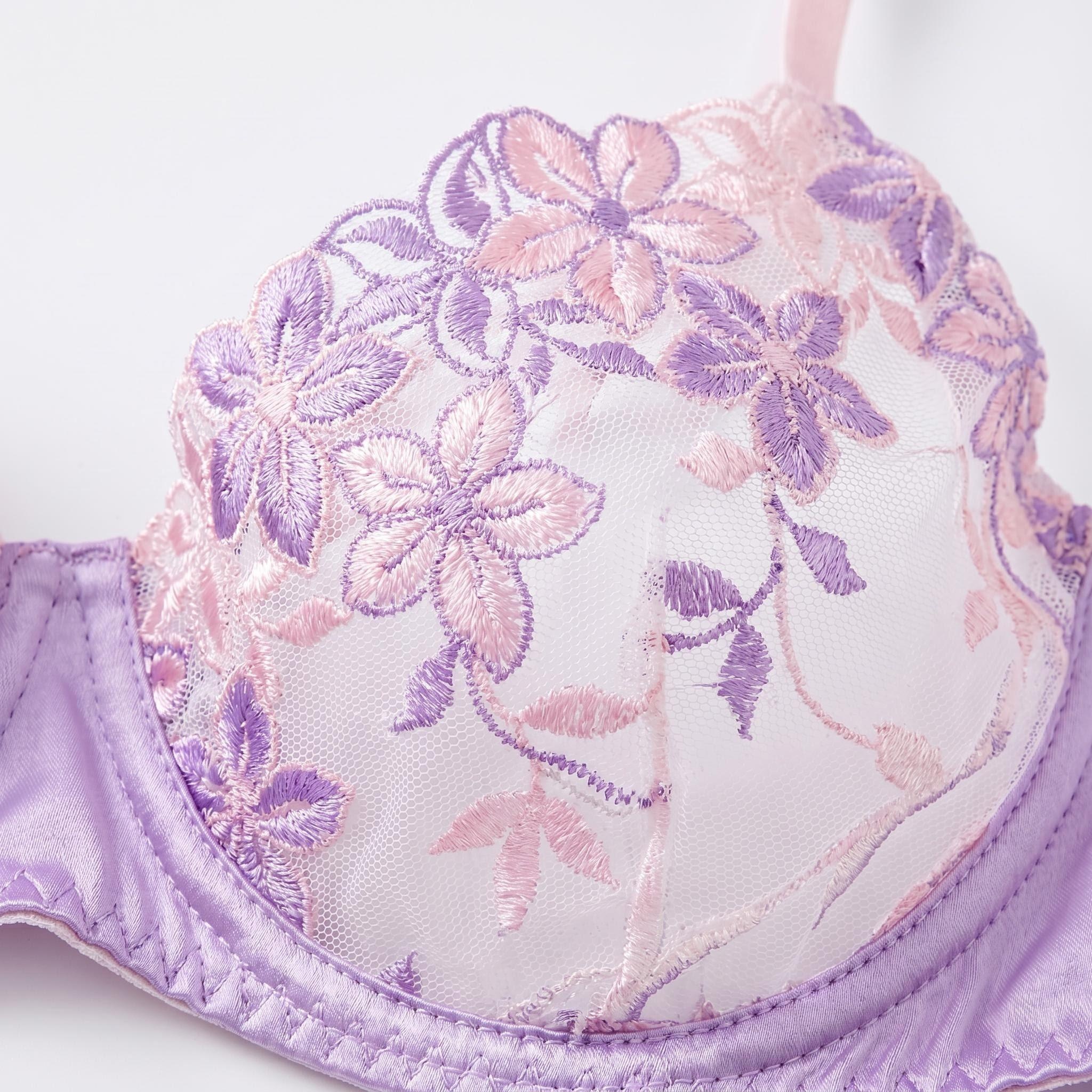 Lilac Bloom detail
