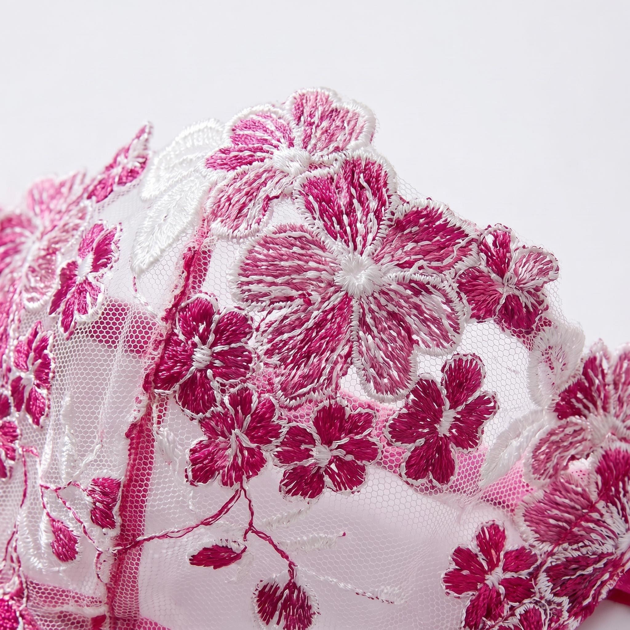 Floral Temptation detail