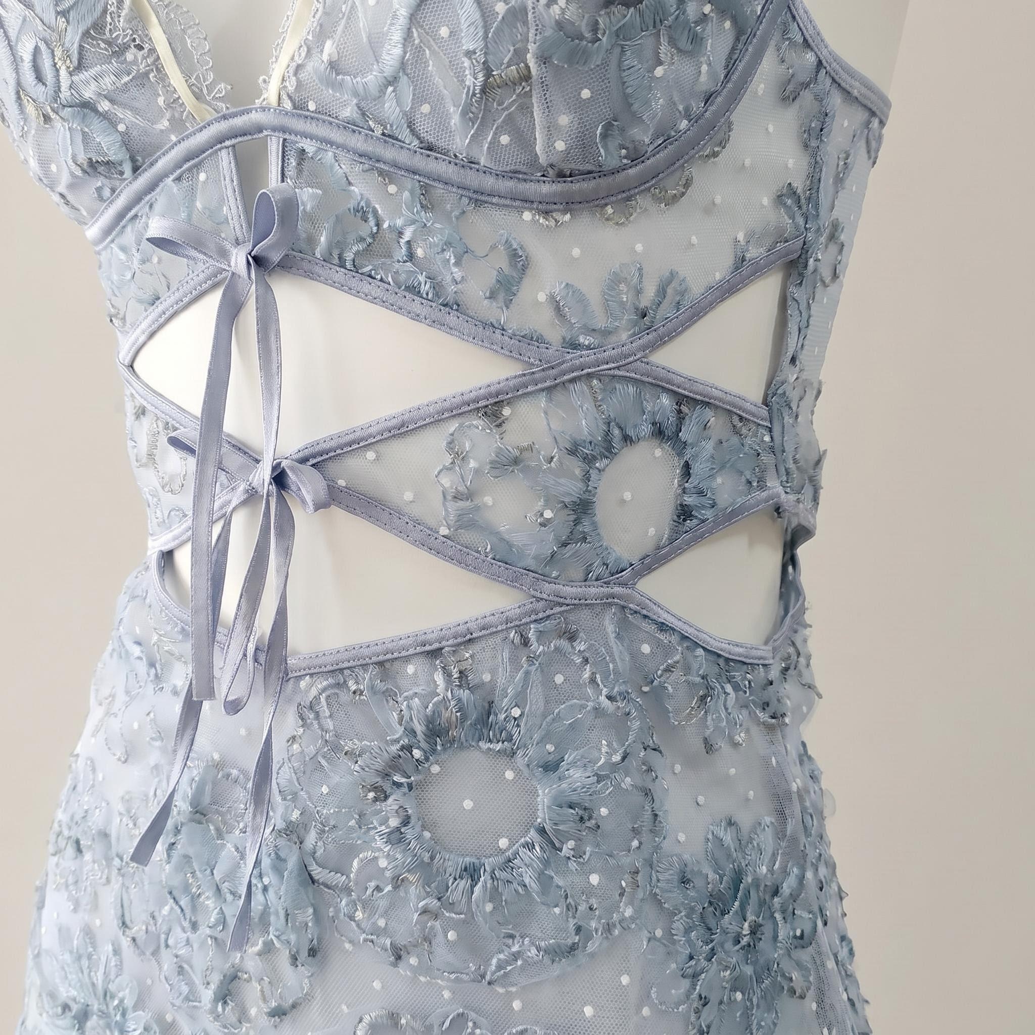 Elara Petal 3